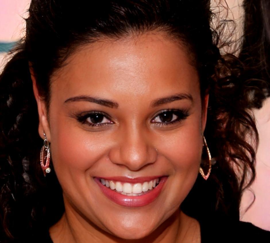 Portrait von Thekla Viehweg, Leiterin Finanzen